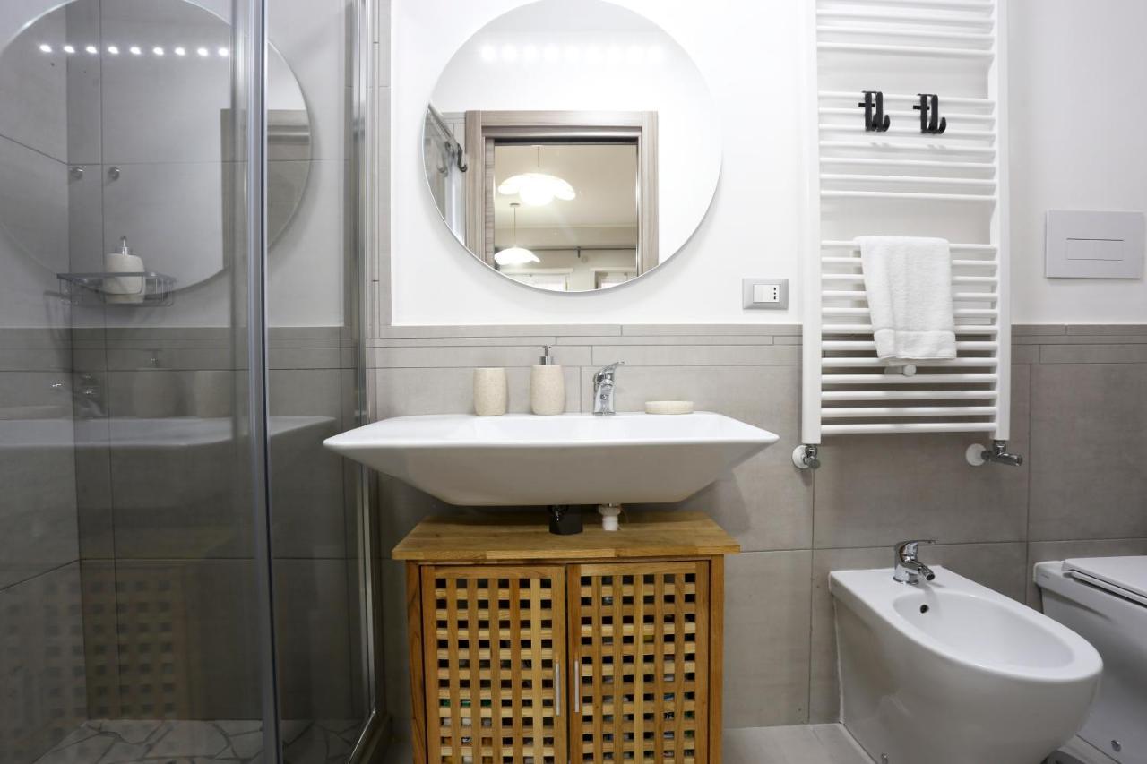 Ferienwohnung Le Stanze Di Mami Salerno Exterior foto